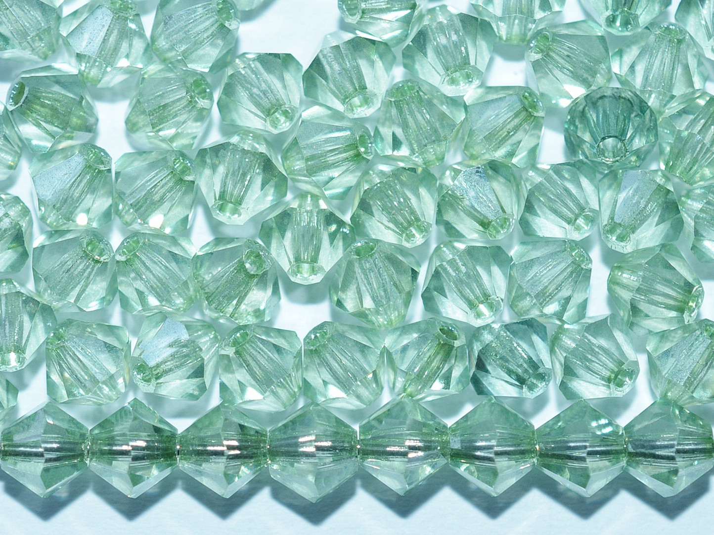 00010/14457 - Crystal Green Luster 4 .